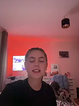 YoungLeo2006 Live XXX-Chat