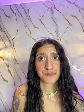 Scaarlettfox 即時 XXX 聊天