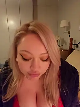 Chat XXX Live misstitmouseofficial