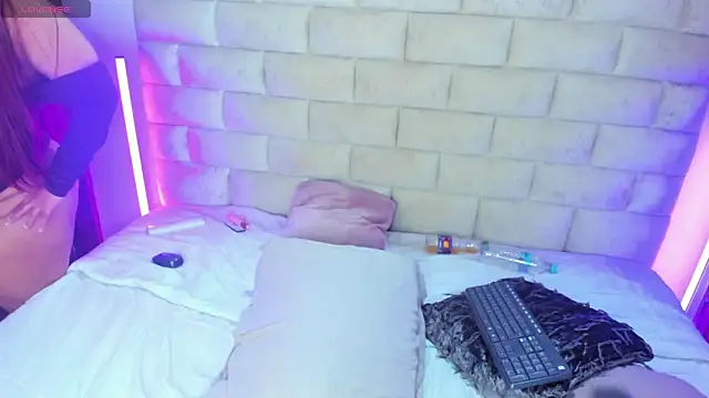 DulceJones: онлайн-секс-чат