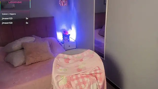 Živý XXX chat ela_petit