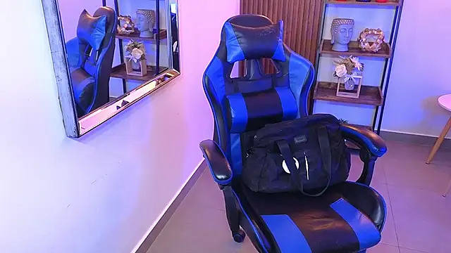 Chat +18 de Kenya--Buhle ao vivo