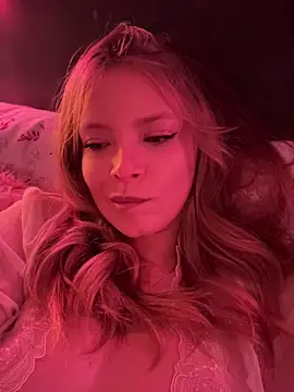 AnastasiaAniess' Live XXX Chat