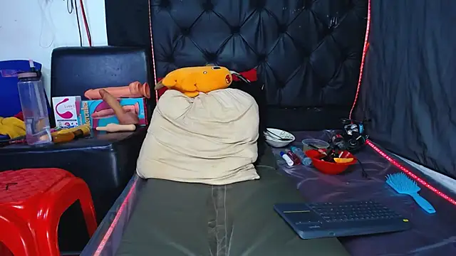 Katty_dirty31's Live XXX Chat