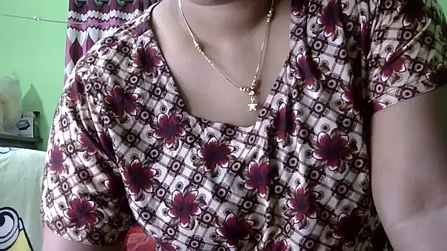 BengaliQueenStar: απευθείας συνομιλία ΧΧΧ