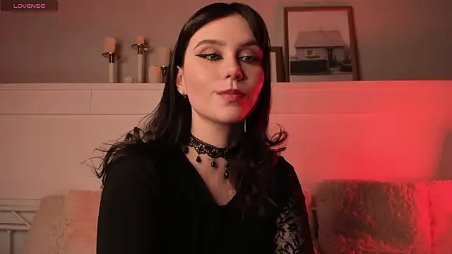 UnaMedison Adlı Modelin Canlı XXX Sohbeti