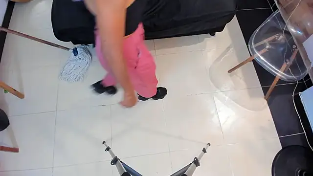 milavega_ লাইভ XXX চ্যাট