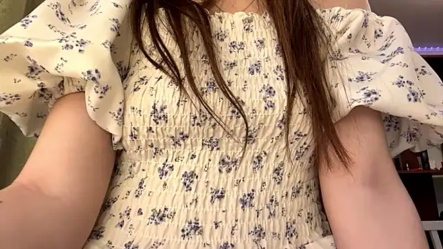 XXX chat uživo modela Adel_strongwoman