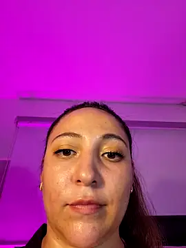 VickyHoult 라이브 XXX 채팅