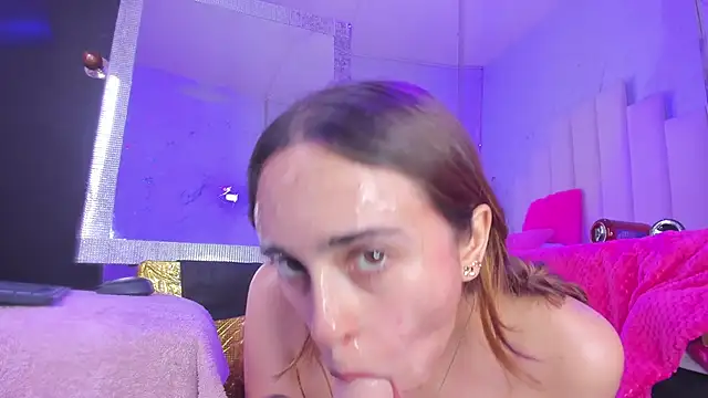 Онлайн чат XXX angelikarose1