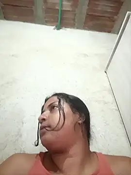 Giselabrunette25's Live XXX Chat