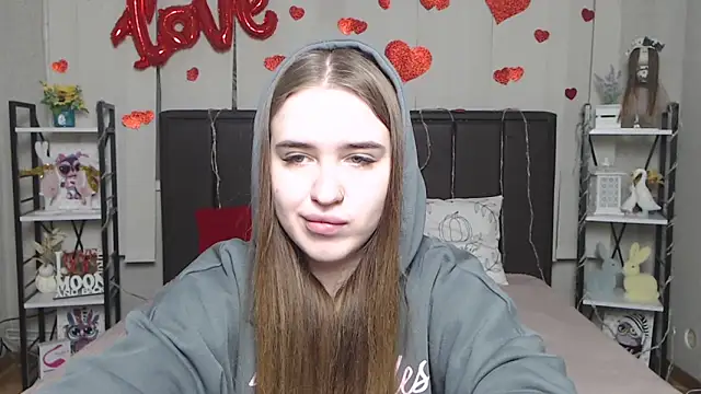 LauraHlot 即時 XXX 聊天