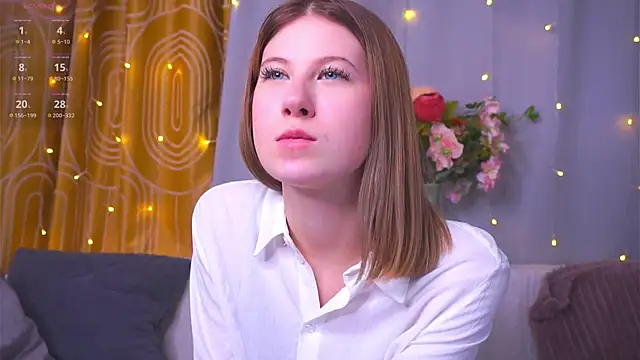 YvonneBou Chat XXX live