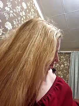 Chat XXX ao vivo de LianaJu