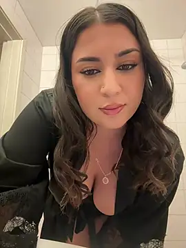 Онлайн чат XXX Yasmine-blue