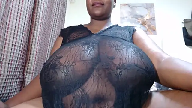 CHOCOLATEDARKBUSTYX – Live XXX-chat