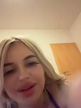 Steffi_Snowbunny Live XXX-chat