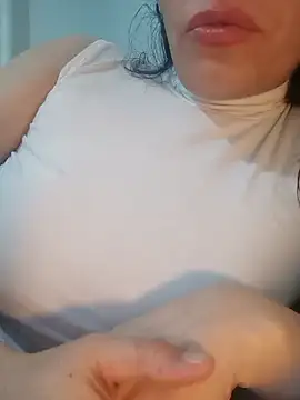 Karanfilim: απευθείας συνομιλία ΧΧΧ