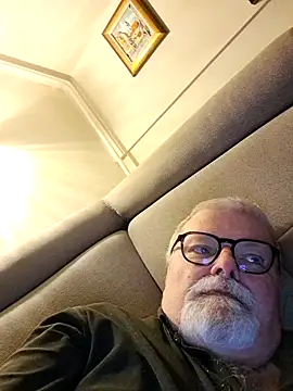 petvarad's Live XXX Chat