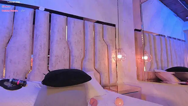 barbara_cambels élő XXX-chatje