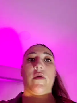 Онлайн чат XXX VickyHoult