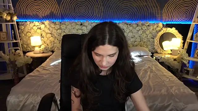 XXX chat uživo modela BabyFlowerr