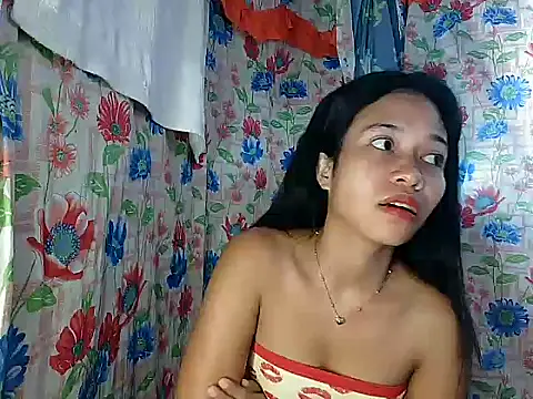 XXX chat uživo modela PinaySkinnyGirl