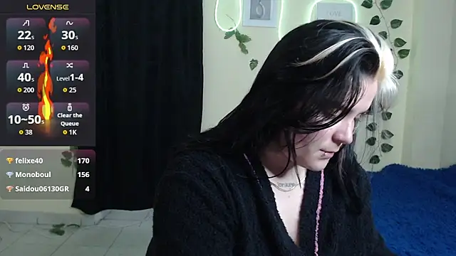 Nika_1_ Chat XXX in diretta