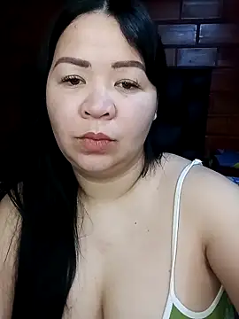 Chantal_lopez élő XXX-chatje