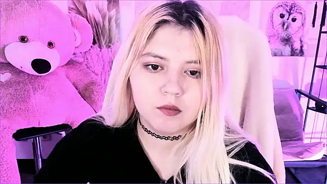 DiaAngell: онлайн-секс-чат