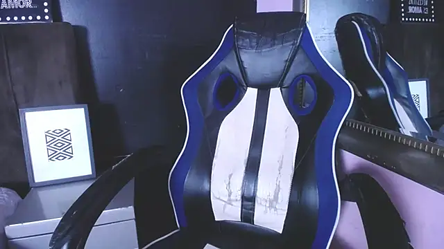 Vixennp Chat XXX in diretta