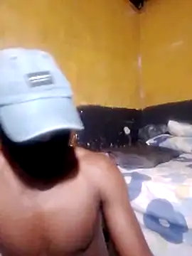 HornyAss_Bitch webcam show