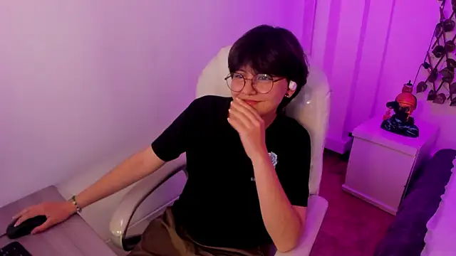 Nathaly_ds 即時 XXX 聊天