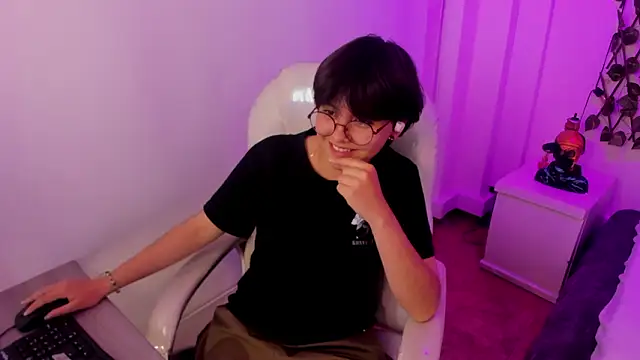 Nathaly_ds' Live XXX Chat