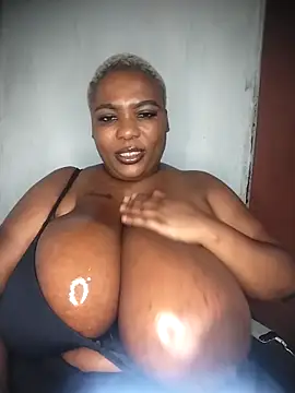 queenbusty's Webcam Show