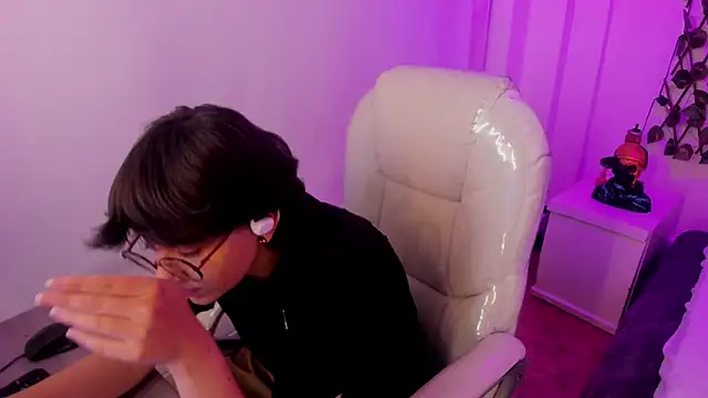 Chatroom XXX en direct de Nathaly_ds