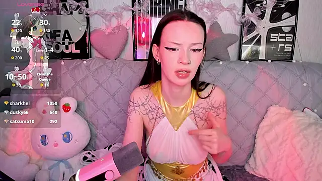 KittiMissi Chat XXX live