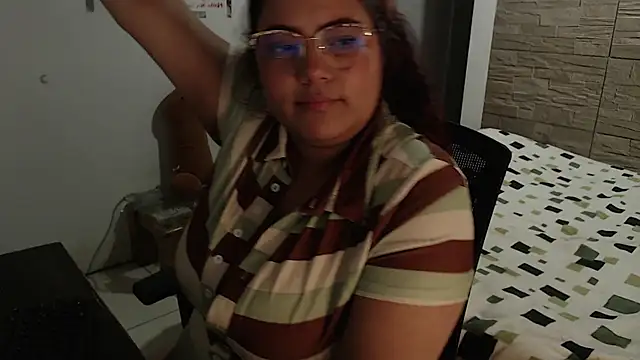 girl_milk2 Chat XXX live