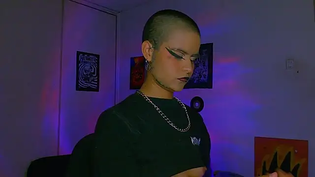 alex_one888's Live XXX Chat