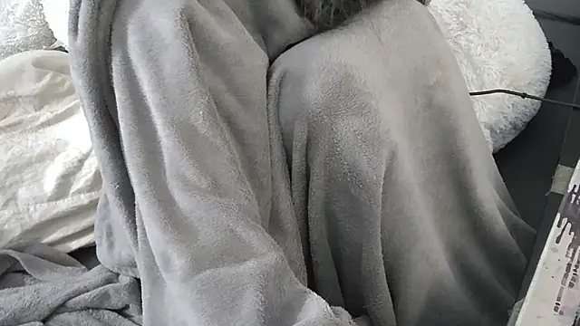 CeriseLapine 即時 XXX 聊天