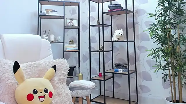 Smileyelyourgf's Live XXX Chat