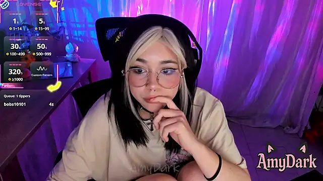 _AmyDark: онлайн-секс-чат