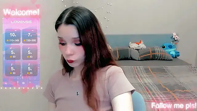 Kitten_Alissa Live XXX Chat