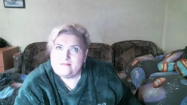 Lana555 现场XXX聊天