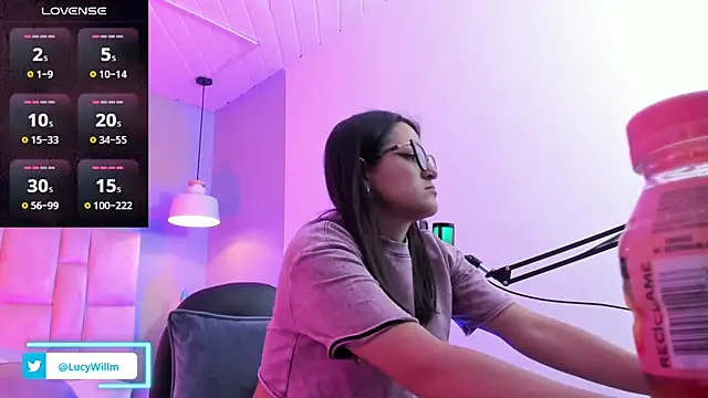 دردشة Lucy_Williiams الجنسية المباشرة