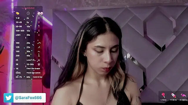 Sara_Foxx1 即時 XXX 聊天