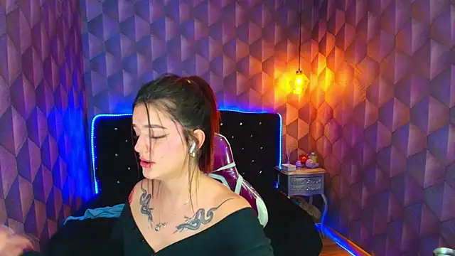 LiaHarryis Live XXX-chat