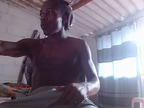 Larry-n-clouds' Live XXX Chat