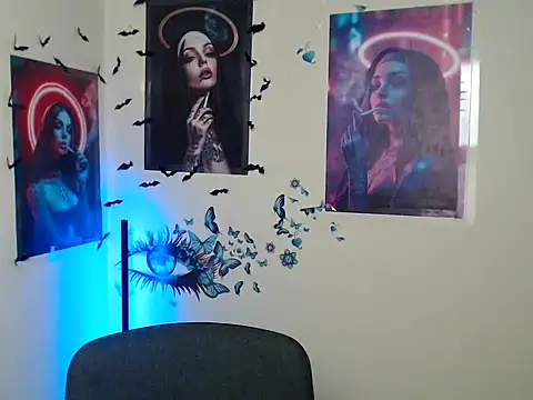 StrangerGi live XXX chat