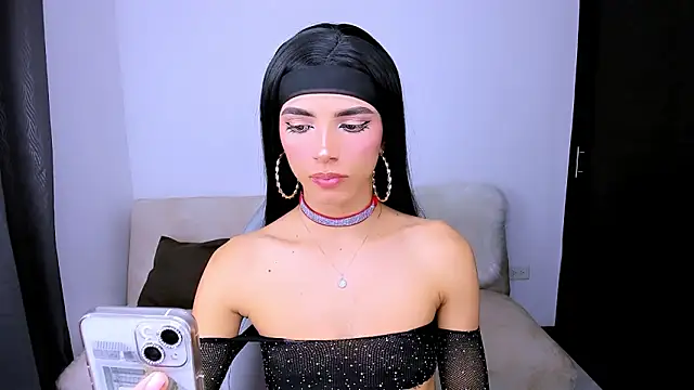 nilam_valker Show Webcam